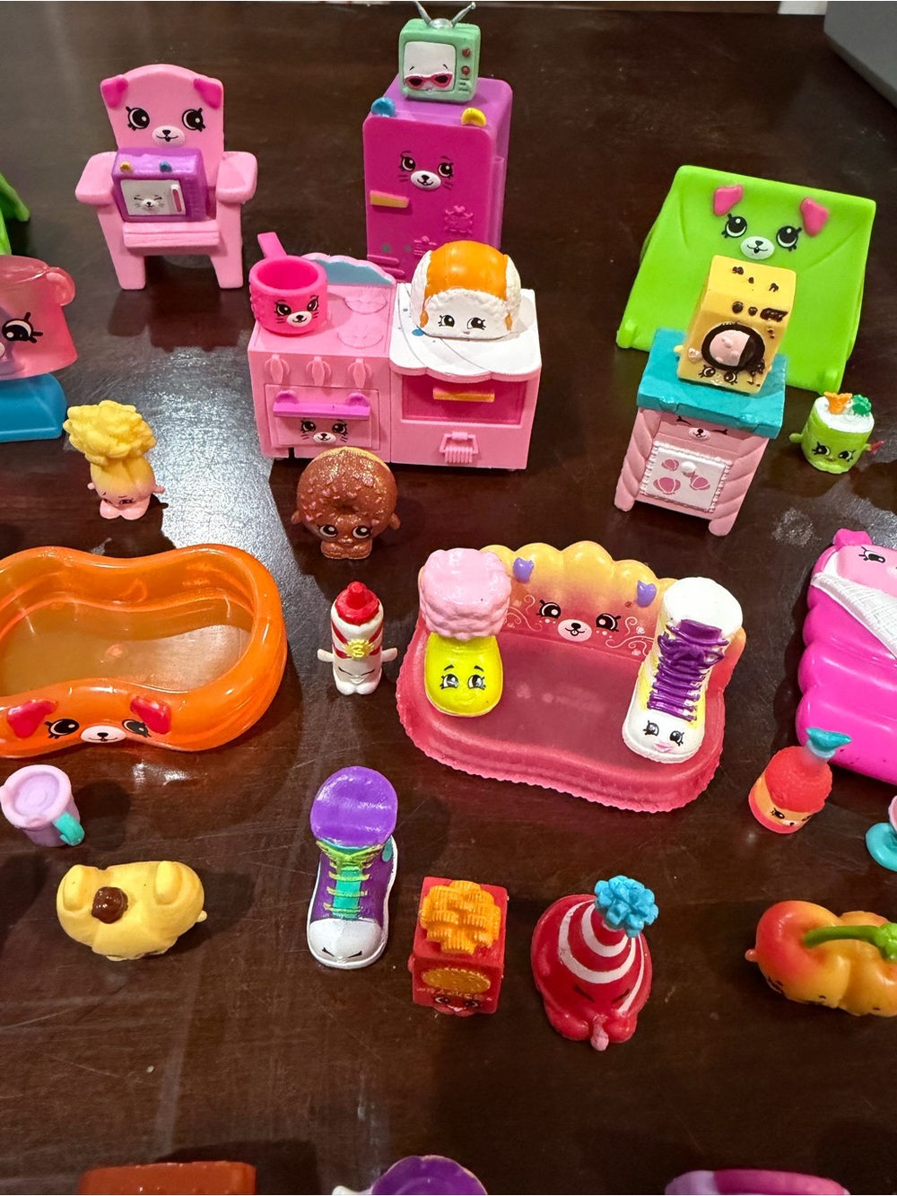 Lot of 82 Shopkins Figures Mixed Seasons Food Fashion Toys Miniatures - Picture 9 of 12